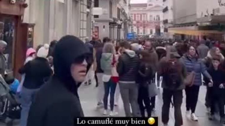 Lautaro Martínez, camuflado entre la gente