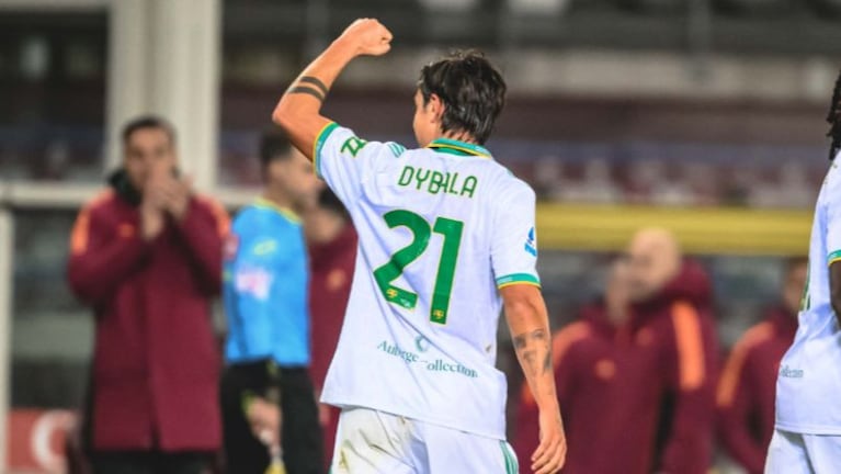 Dybala on fire: cortó la sequía con un golazo y una asistencia para la Roma