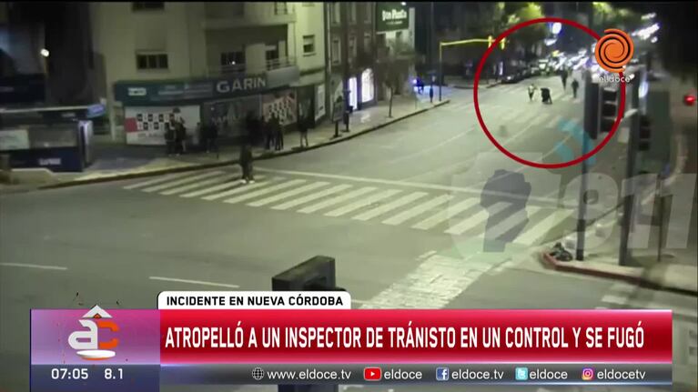 El momento en el que atropellaron a un inspector