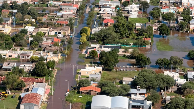 Colonia Marina bajo el agua tras la abundante lluvia