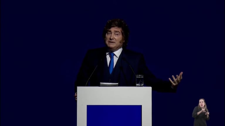 Milei aseguró que la inflación “se va a derrumbar” y pidió “paciencia”