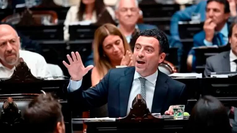 De Loredo aseguró que le darán un “trámite urgentísimo” a la Ley Bases y al paquete fiscal en Diputados