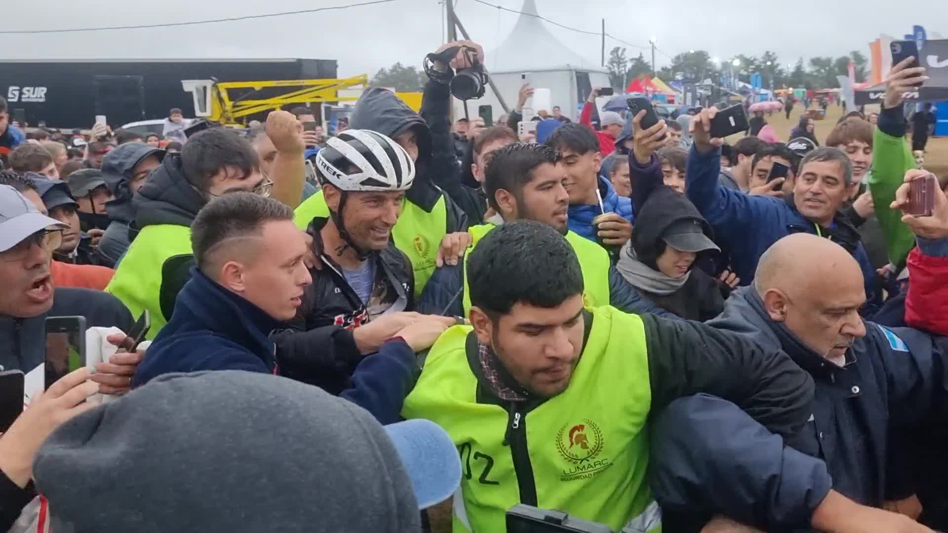 Scaloni llegó a la meta en el Desafío del Río Pinto