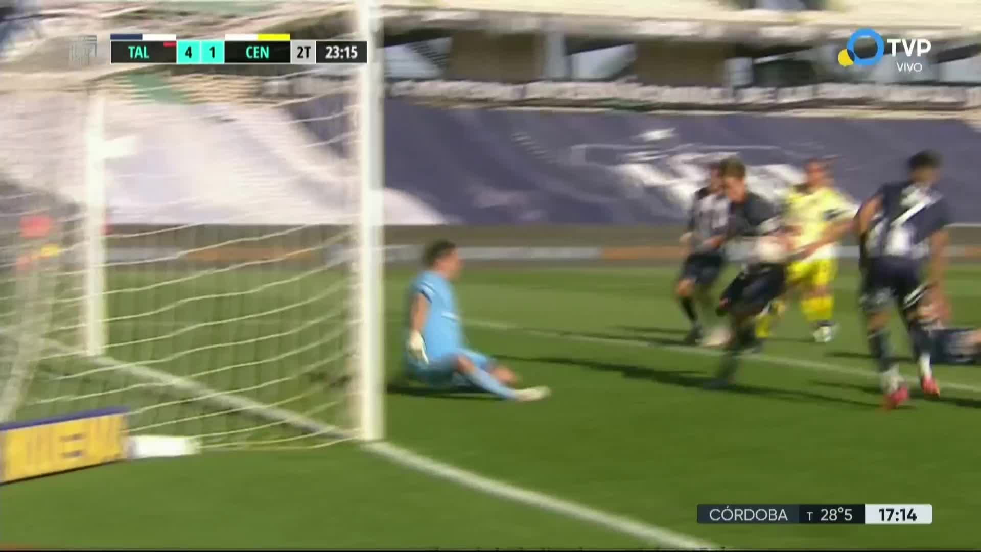 Valoyes marcó el 4-1 para Talleres ante Central