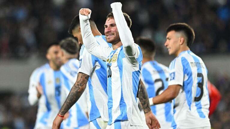 El golazo de Mac Allister para el 1 a 0 de Argentina sobre Chile