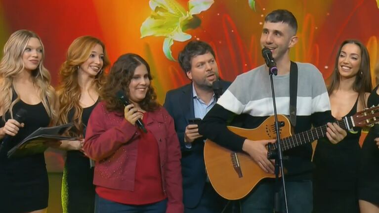 Guido Kaczka y su equipo se rindieron a los pies de Flor Álvarez y Lucas Belbruno: cantaron su temazo