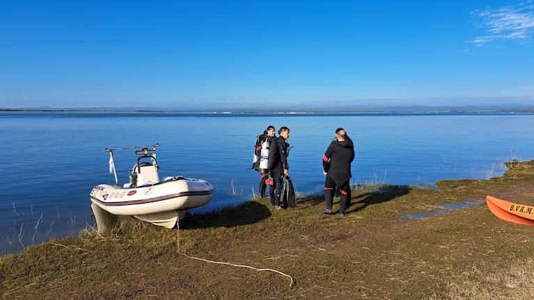 Las imágenes captadas por los buzos en el fondo del lago de Embalse 