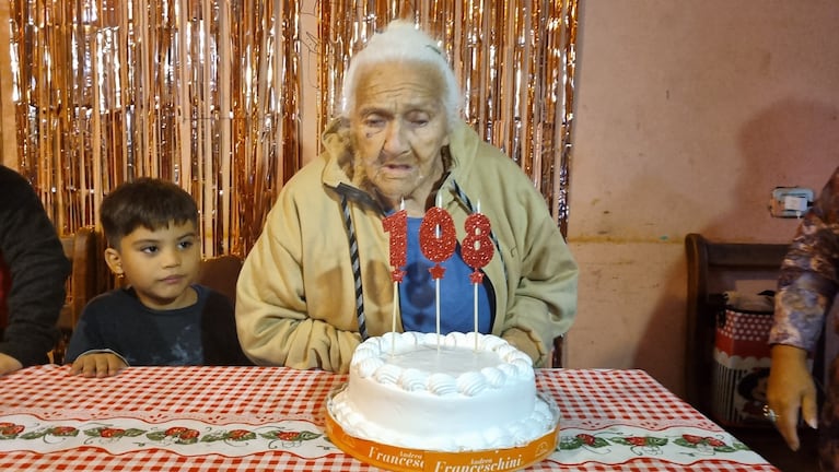 Cumplió 108 años y se convirtió en una de las más longevas de Córdoba 