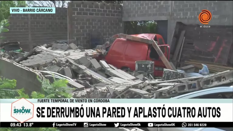 Cuatro autos aplastados al derrumbarse una pared