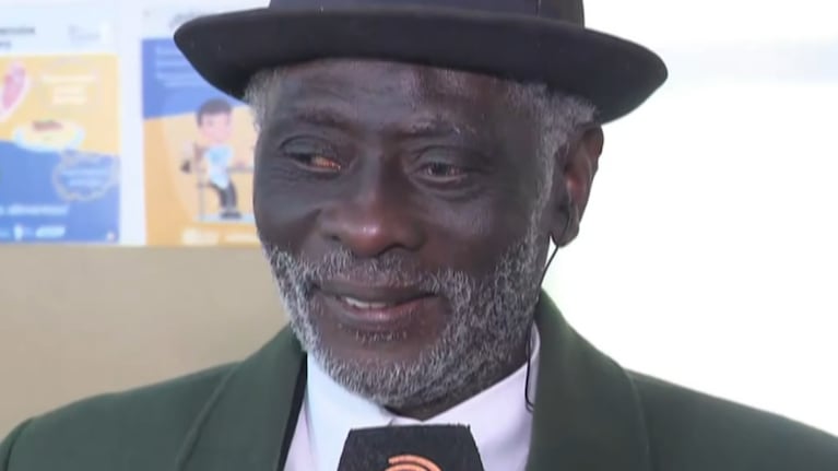 La historia de Kofi, que se jubiló como director de una escuela de Córdoba