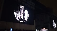 Sadomasoquismo y cigarrillo: así arrancó el show del Pity en Córdoba