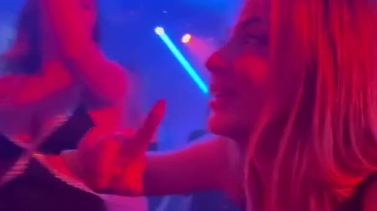 La noche de Antonela Roccuzzo en la fiesta de la Selección