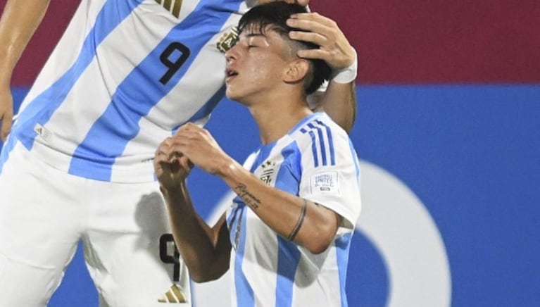El golazo de Tulián de Belgrano en el debut victorioso de Argentina Sub-17 en el Mundial de Qatar