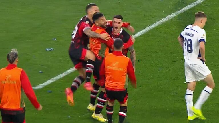 Rápido empate de Instituto a los 3 minutos del gol de Talleres