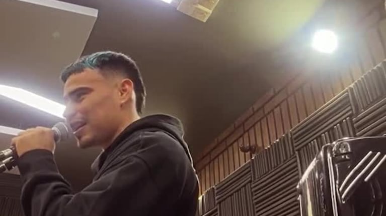 El Chino Zelarayán cantó con la banda de Ulises