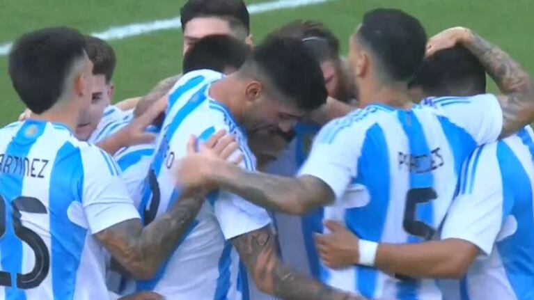 El golazo de Di María tras asistencia del Cuti Romero y el 1 a 0 de Argentina sobre Ecuador