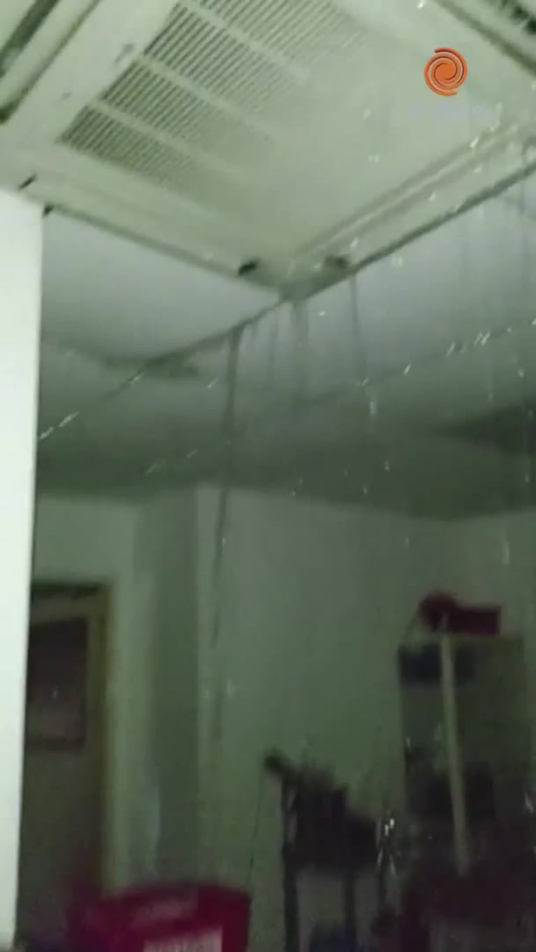 La lluvia inundó salas del Hospital Misericordia 