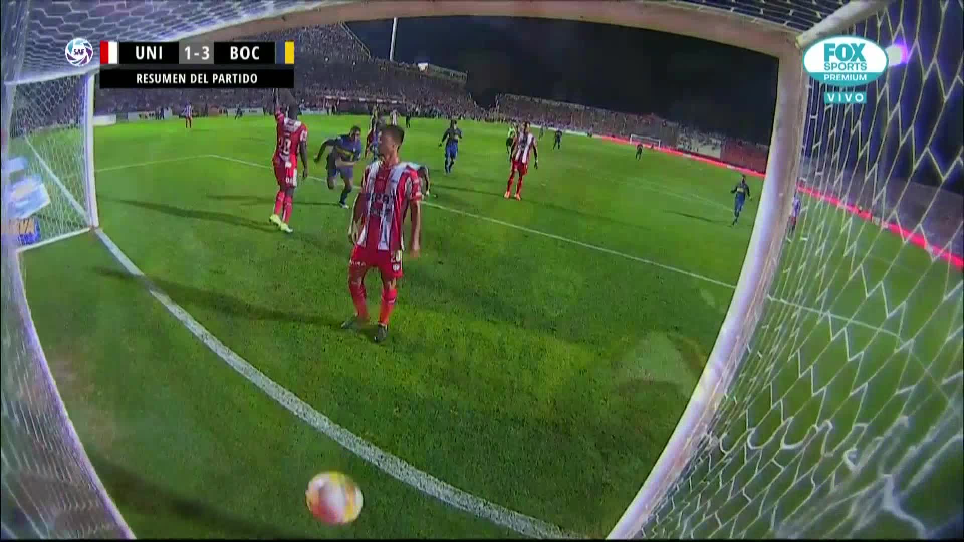 Con un gol clave de Wanchope, Boca le ganó 3-1 a Unión