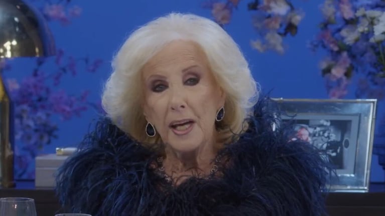 Mirtha Legrand se enojó con Arnaldo André por atribuirse la idea de la Mesa de Galanes