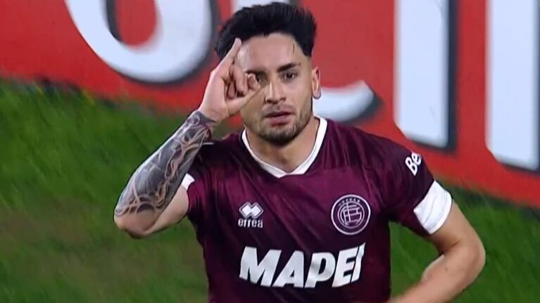 Blooper de la defensa y el gol de Torres para el 3 a 1 de Lanús sobre Belgrano