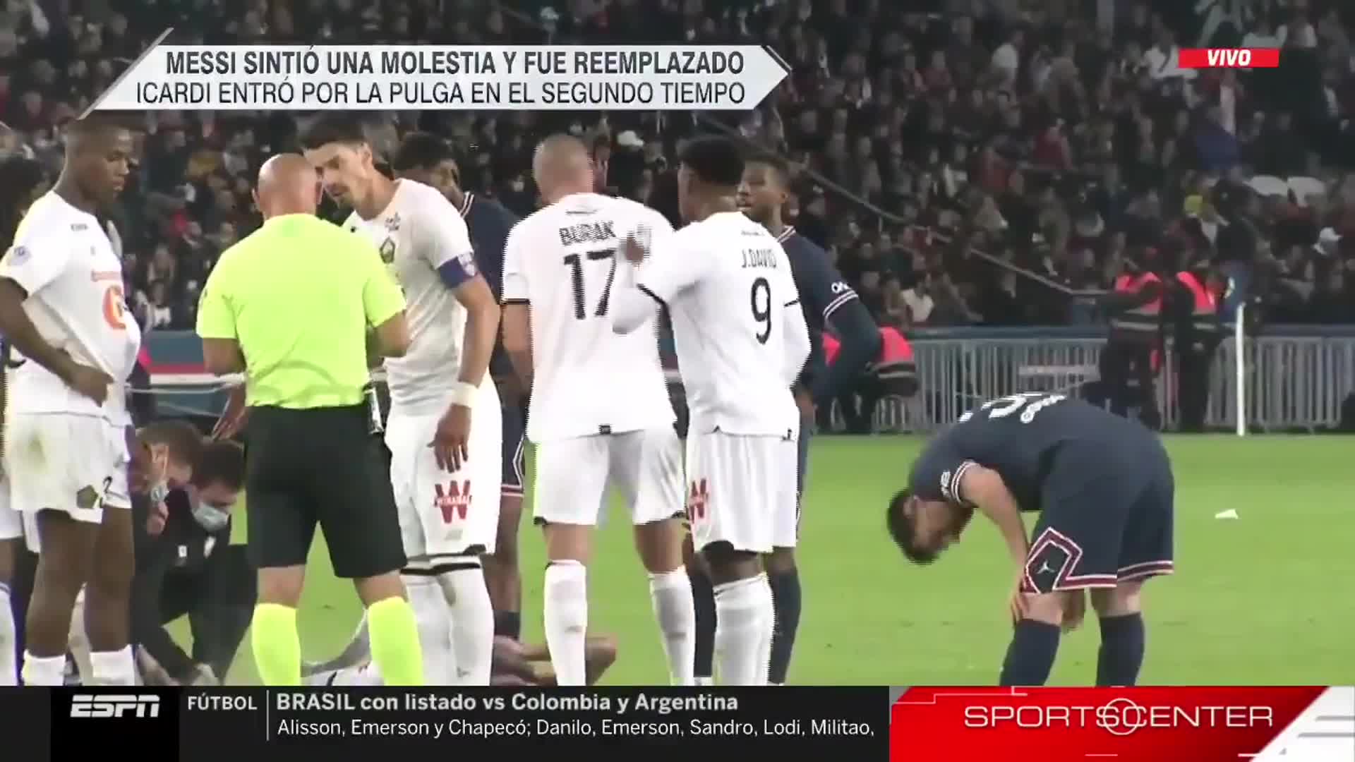 Messi acusó dolores musculares y no pudo terminar el partido