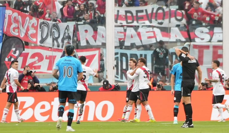 El gol de Colidio de para el 1 a 0 de River a Belgrano en la final