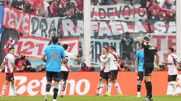 El gol de Colidio de para el 1 a 0 de River a Belgrano en la final