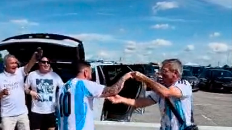 Jorge Cuadrado enseñó a bailar cuarteto a venezolanos