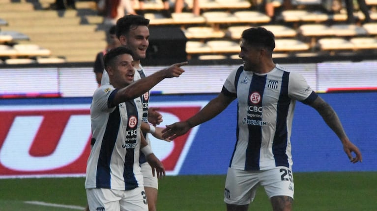 El gol de Palacios y el 1 a 0 de Talleres ante Lanús