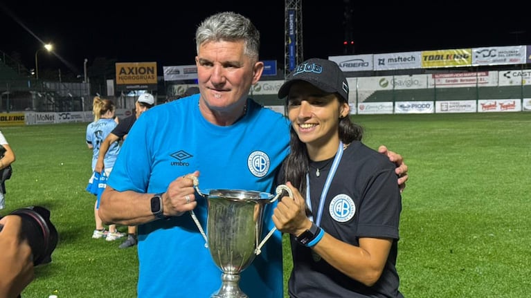 La alegría de las jugadores y el Luifa Artime tras el título de Las Piratas: “Esto es de Belgrano”