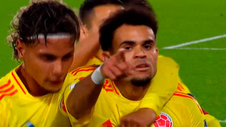 El golazo de Lucho Díaz para el 1 a 0 de Colombia ante Argentina