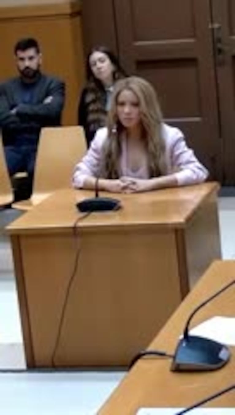 Condenaron a Shakira por fraude