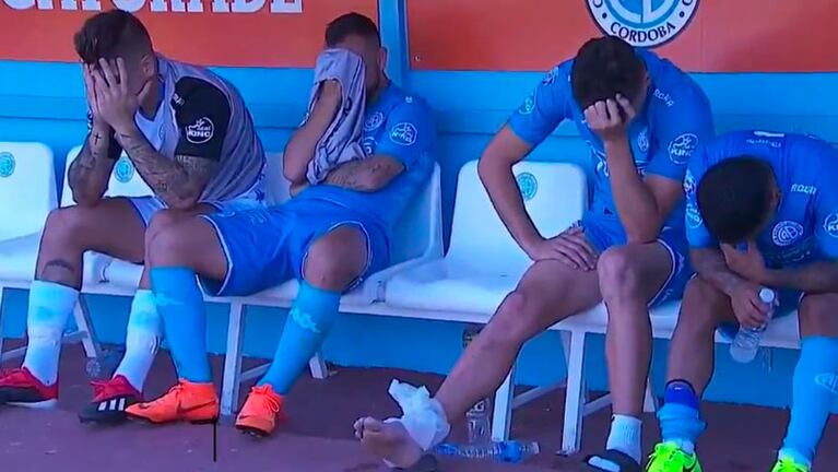 El llanto de los jugadores de Belgrano