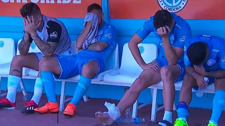 El llanto de los jugadores de Belgrano