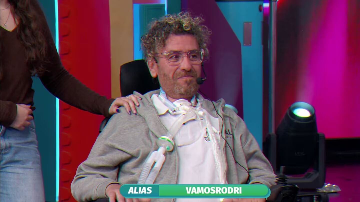 Fue a Buenas Noches Familia para ayudar a pagar el tratamiento de su amigo con ELA
