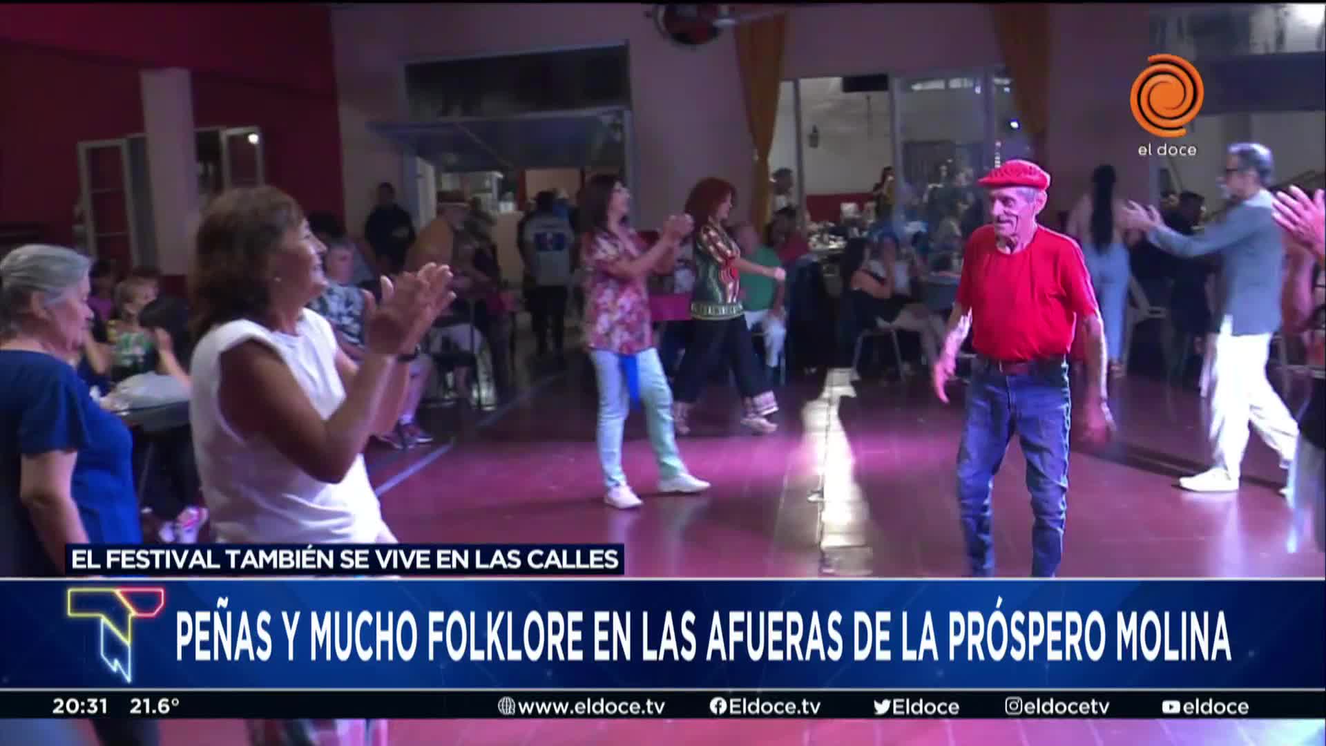 Así se vive el Festival de Cosquín en las afueras de la plaza Próspero Molina