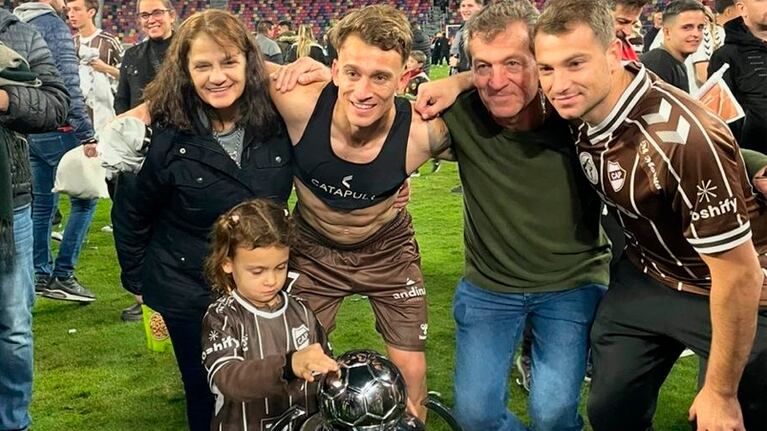 El orgullo de los padres de Mainero, héroe del Platense campeón: “Es lo máximo”