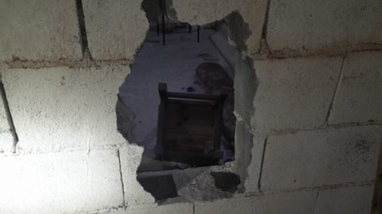 Hizo un boquete para robar en una iglesia pero lo detuvieron
