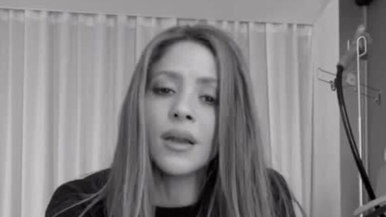 Shakira al borde del llanto