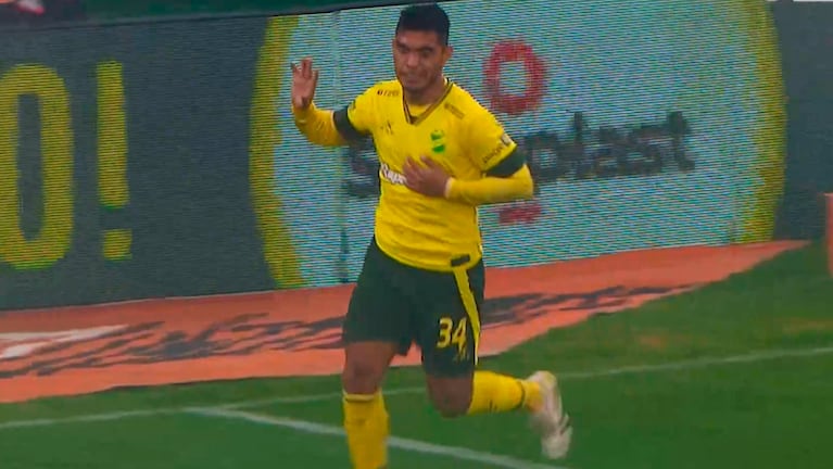 El gol de Rafa Delgado para el 1 a 0 de Defensa y Justicia ante Belgrano