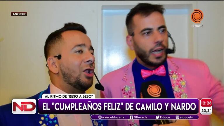 ¿Beso a beso o feliz cumpleaños?