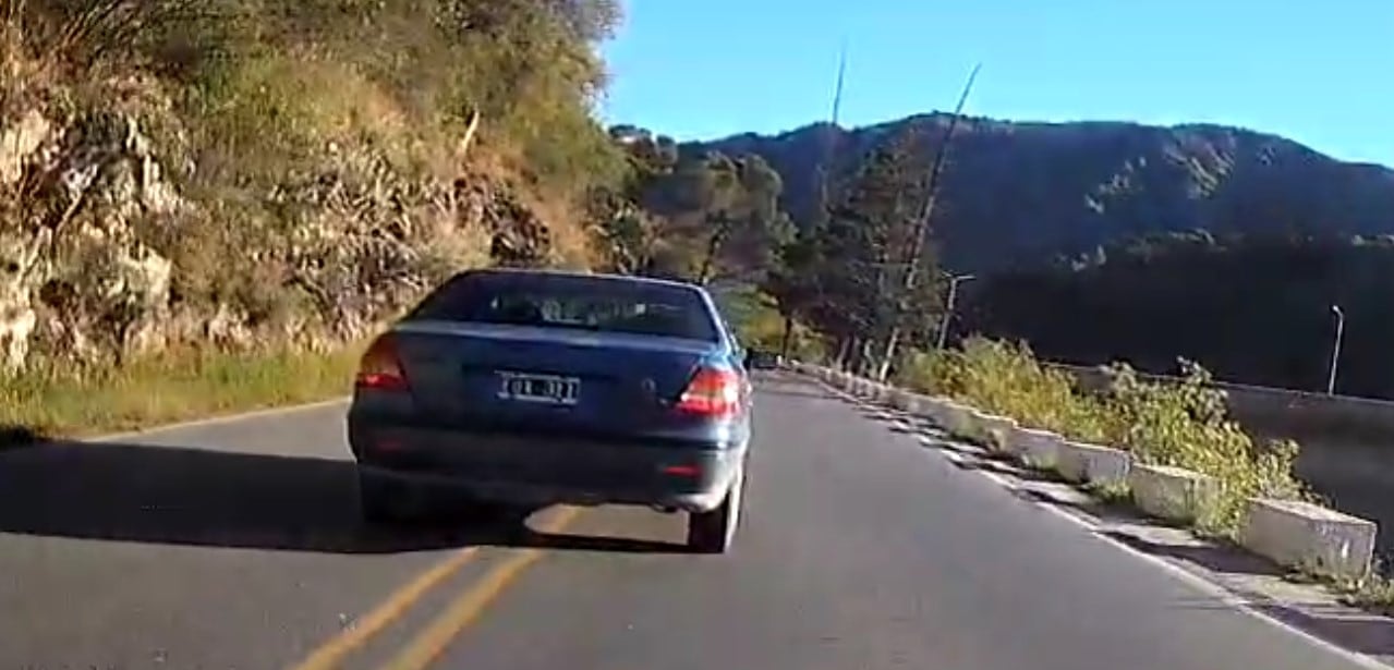 Conducción peligrosa en el Dique Los Molinos