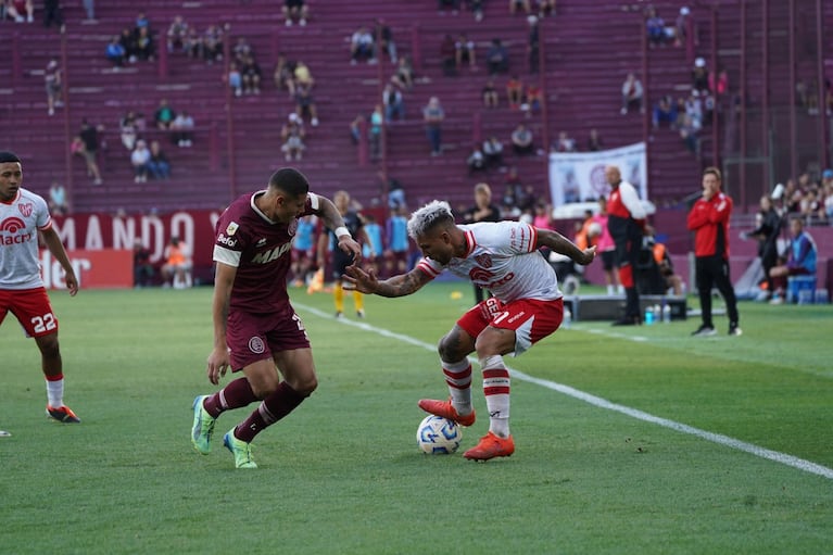 El gol de Lanús que puso el 1 a 0 ante Instituto en un partido clave