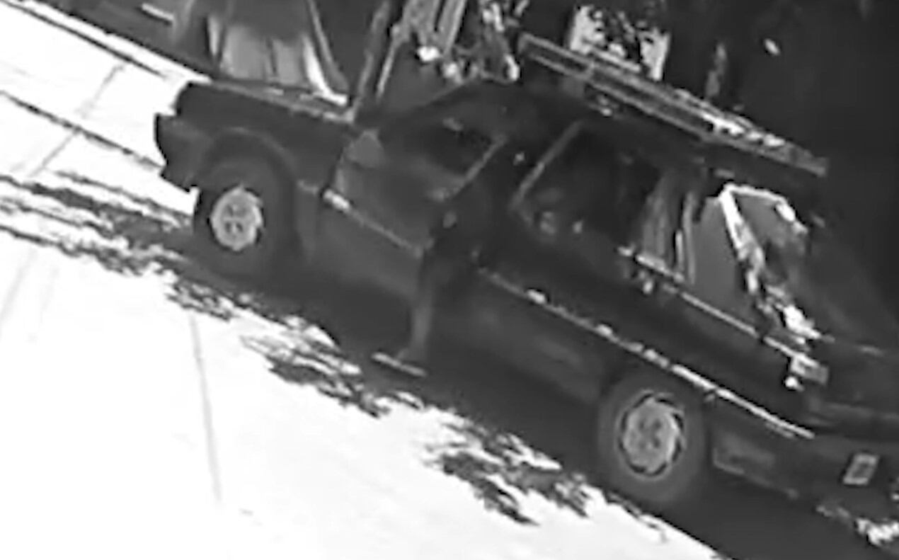El ladrón se llevó el auto de barrio Los Plátanos