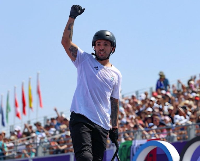 Orgullo cordobés: el festejo del Maligno Torres al quedarse con el oro en París 2024