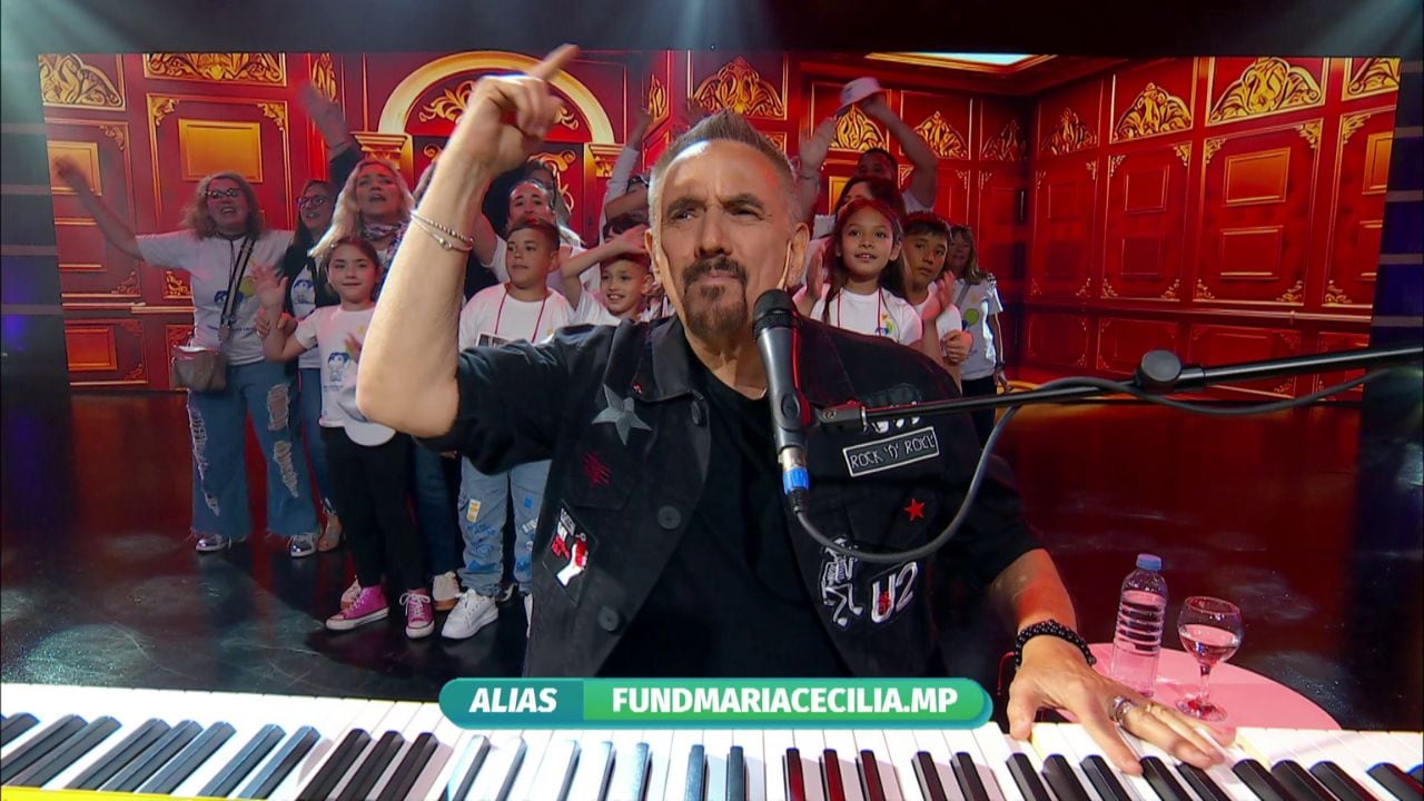 Alejandro Lerner cantó en Buenas noches Familia para ayudar a niños con cáncer