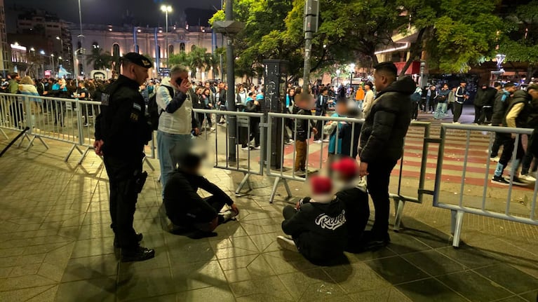 Hubo cinco detenidos en el operativo por Argentina-España en la zona del Patio Olmos