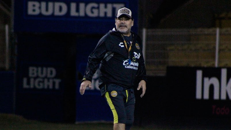 Hubo preocupación por la salud de Maradona / Foto: Dorados.