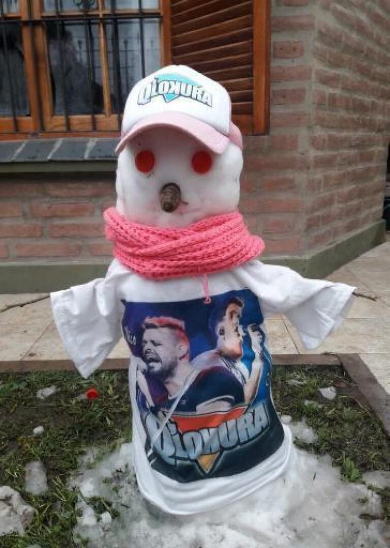 Humor cordobés, ingenio y cuarteto en la nevada en Córdoba
