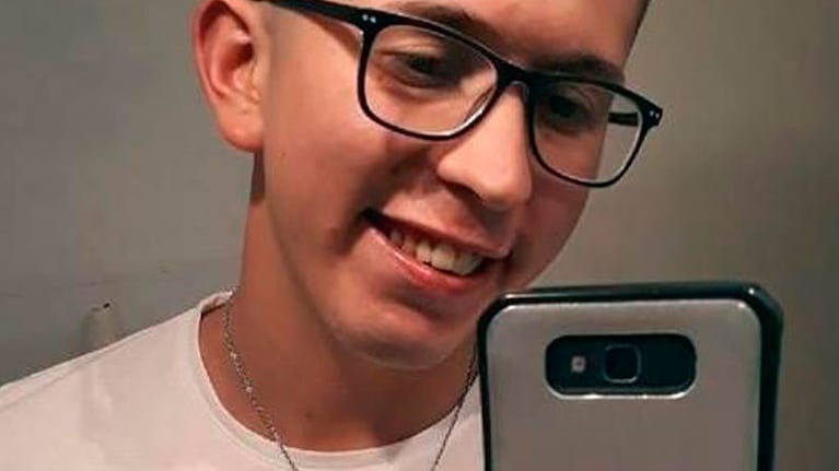Huyó de los ladrones y fue atropellado.